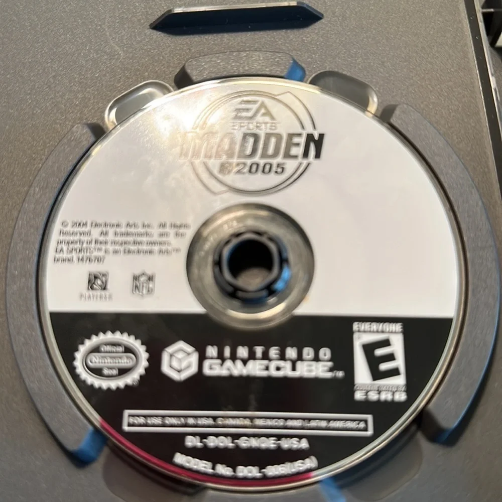 Madden 2005 gamecube video game